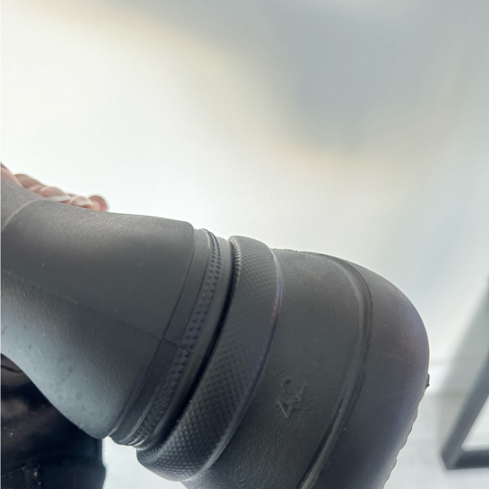 AUTHENTIC Balenciaga Matte Black Tall Boots - Picture 4 of 4